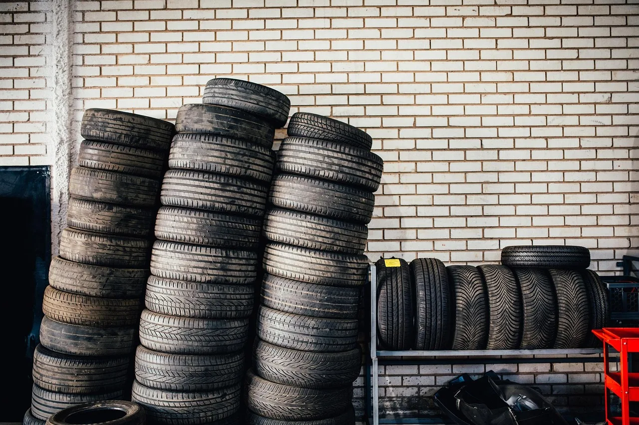 garage, auto shop, tires, wheels, vehicle repair shop, garage, garage, garage, garage, garage, auto shop, auto shop, auto shop, auto shop. Wrap and tint shop software: a twelve-point trial protocol