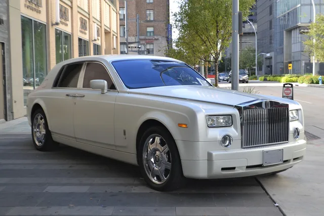 car, rolls royce, luxury, street, hotel, emblem, rolls, expensive, limousine, automotive, classic, noble, style, car wallpapers, lifestyle, elite, silver, tinted, lavish. Profitable Wrap and Tint Shop Services: How to Rank