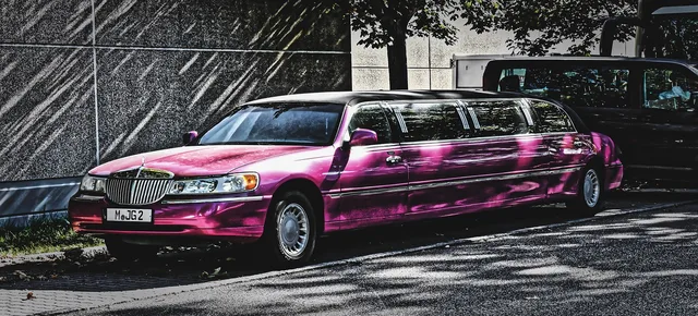 stretch limousine, noble, lincoln, limousine, long, automobile, american, limousine, limousine, limousine, limousine, limousine. Las Vegas limo and rideshare fleets need wrap and tint work scheduled around Nevada sun